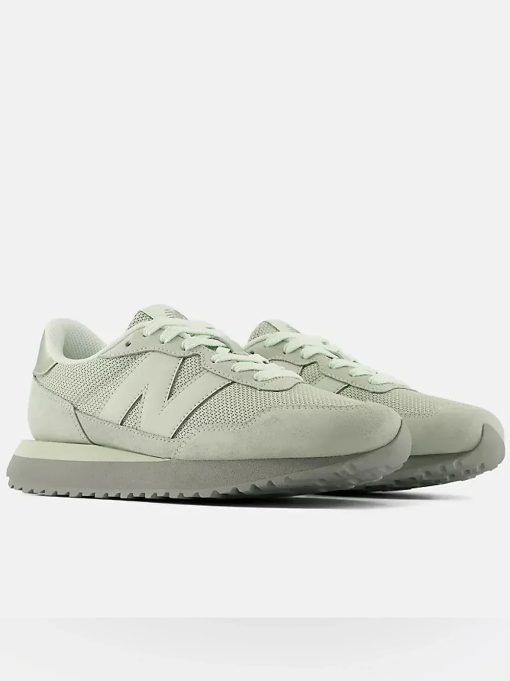 New Balance Women's Green 237 Suede Mesh Sneaker Silver Moss Bayberry 8 39 Retro